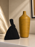 Handbag Sobre Negro